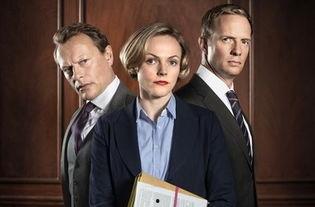 皇家律师 第三季,法庭风云再起，正义之路波折重重
